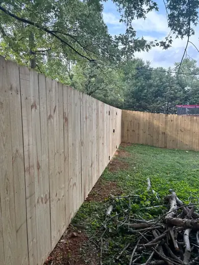 Fence built by Upper Cumberland Fence LLC in the Upper Cumberland